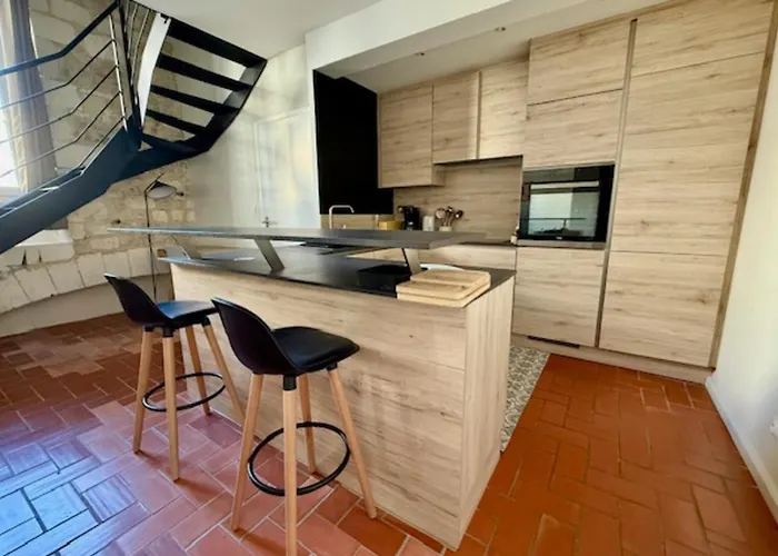 Bright Triplex In The Heart Of *